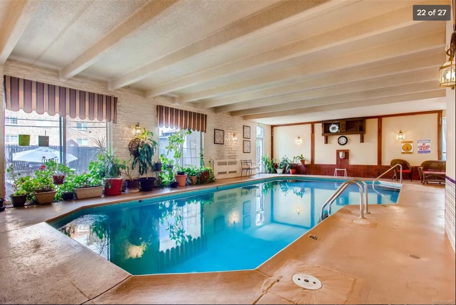 Building Photo - 1365 Columbine St