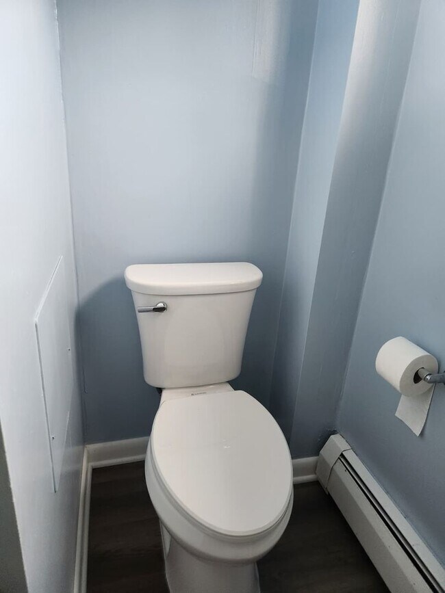 Building Photo - 2015 12th Ave