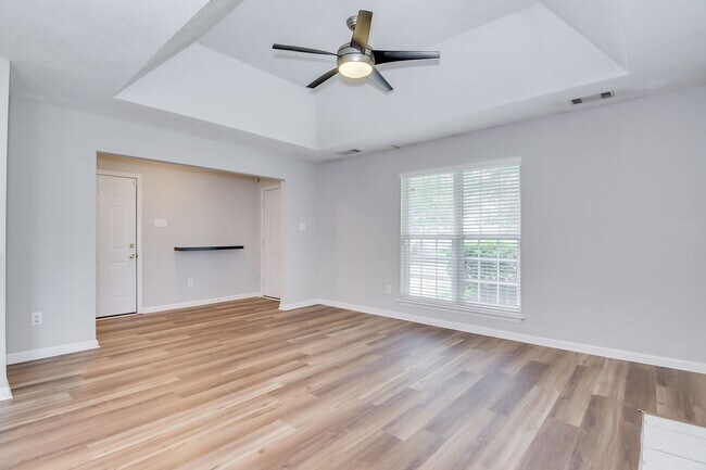 Building Photo - Great Ranch Near Augusta National!