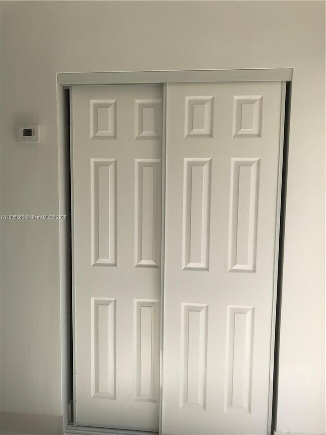 Building Photo - 234 Antiquera Ave