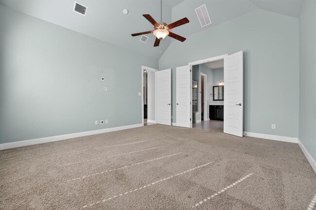 Building Photo - 21413 Hines Ln