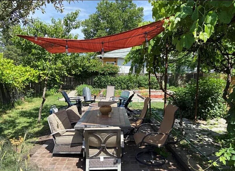 Building Photo - 2141 S 500 E