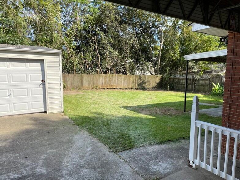 Backyard 1 of 4 - 788 Crockett Dr