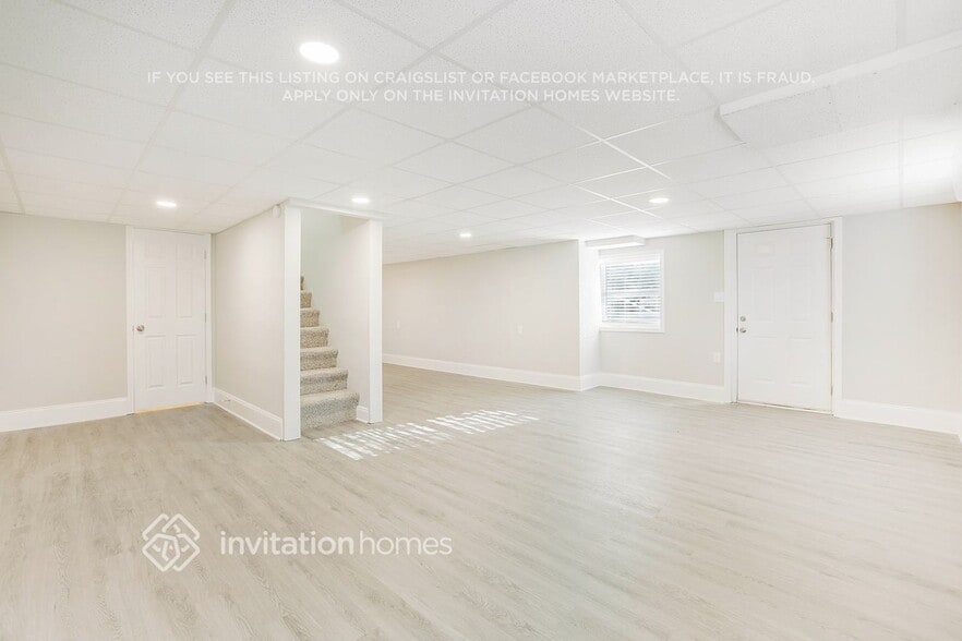 Building Photo - 3815 Clovis Ct NW