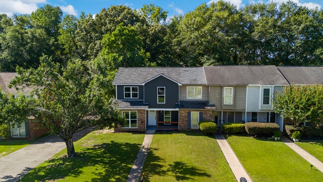Building Photo - 6344 Olde Towne Dr