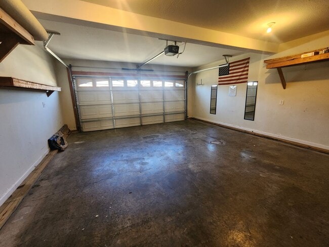 Building Photo - $250 OFF Move In Special! - 3 Bedroom 2.5 Bath + Bonus Room