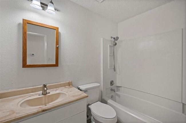 Building Photo - 23419 Prairie Bird Dr