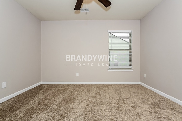 Building Photo - 230 Emporia Loop