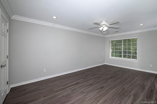 Building Photo - 2305 Townehouse Dr