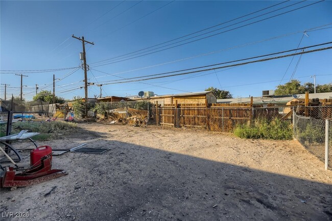 Building Photo - 214 George Pl