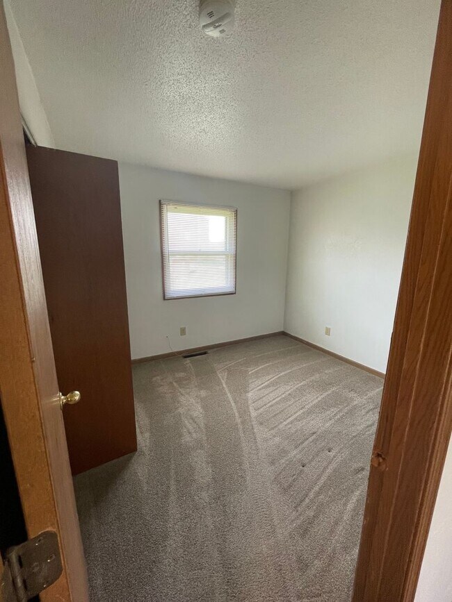 Building Photo - 809-809-1/2 20th Ave