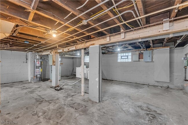 Building Photo - 9903 Nicholas Ave