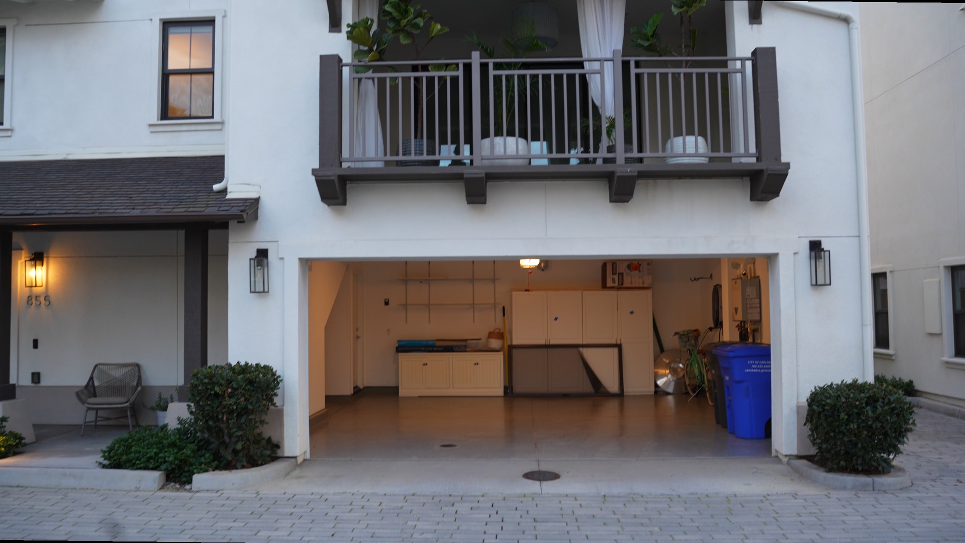 Building Photo - 855 Home Ave