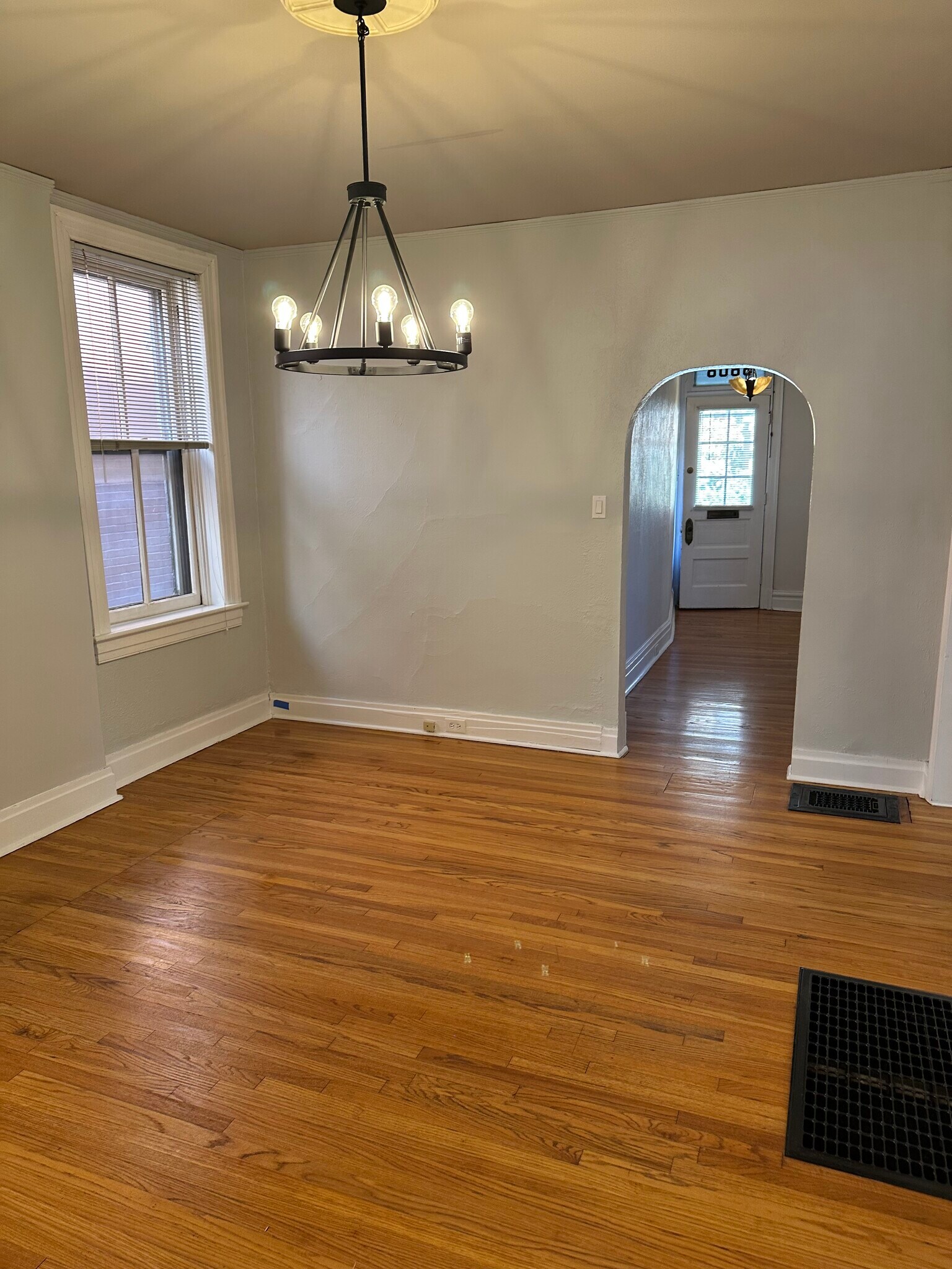 Dinningroom - 3808 Flad Ave