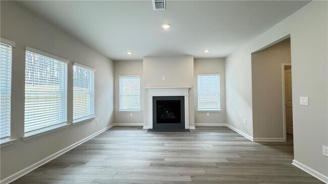 Building Photo - 1498 High Fls Ln