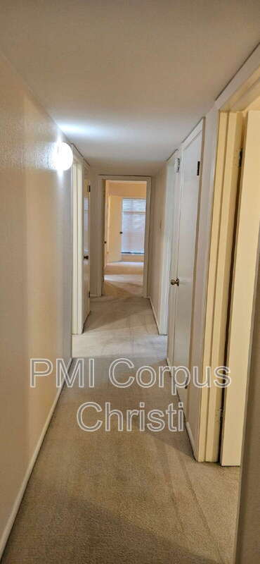 Building Photo - 5030 Merganser Dr
