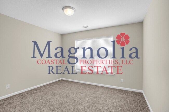 Building Photo - 3 Bedroom 2.5 Bathroom 1488 sf townhome in Cypress Point - Richmond Hill