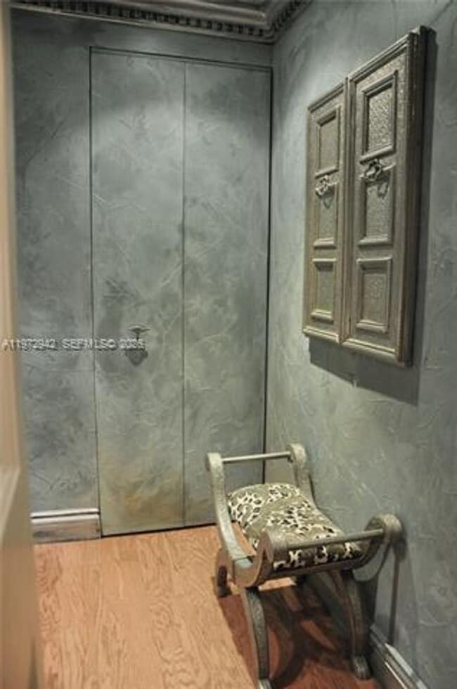 Building Photo - 1 Century Ln