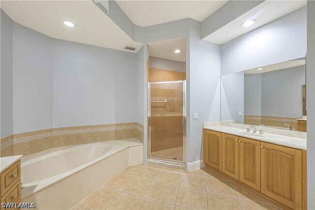 Building Photo - 9142 Cherry Oaks Ln