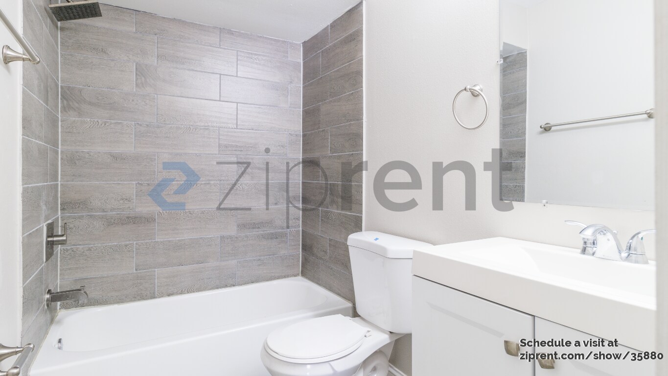 Building Photo - 60 Dorset Dr