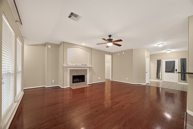 Building Photo - 6922 Summer Bridge Ln