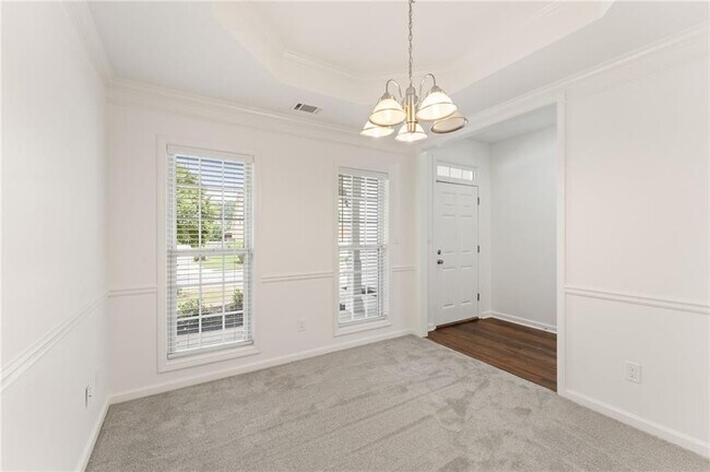 Building Photo - 2137 Berryhill Cir SE