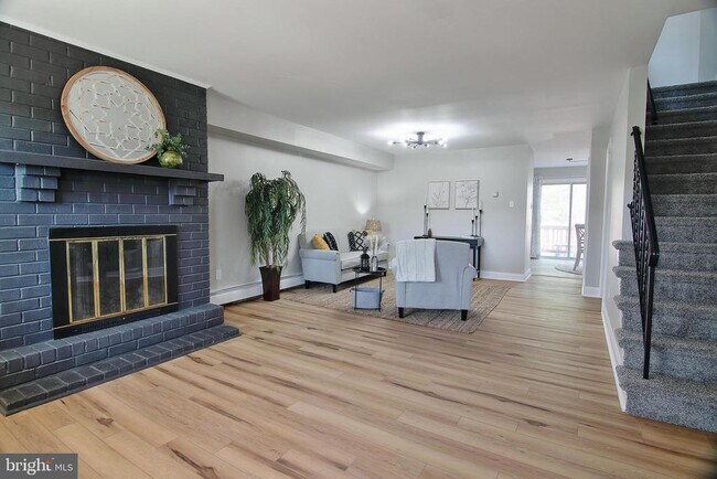 Building Photo - 2705 Walnut Ridge Dr