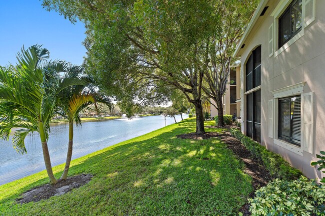 Building Photo - 2806 Veronia Dr