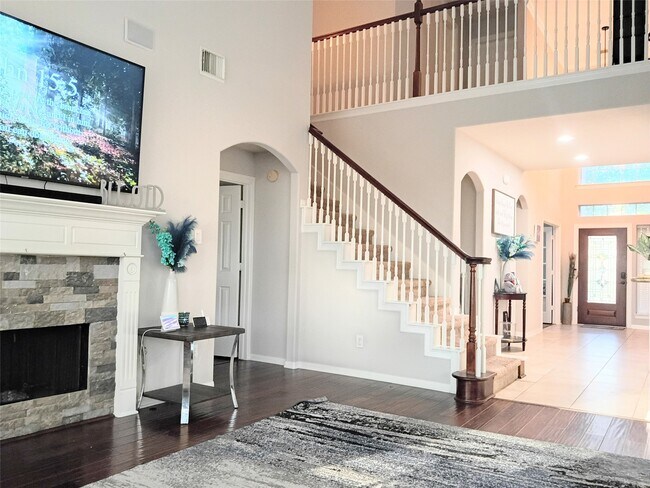 Building Photo - 17815 Gables Bend Dr