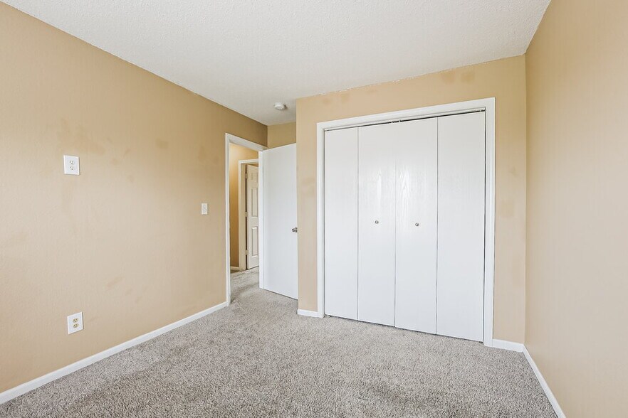Building Photo - 2021 Twin Leaf Ct