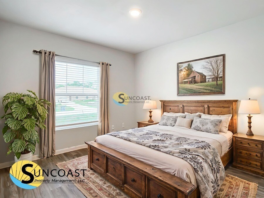 Building Photo - 179 Lomond Dr