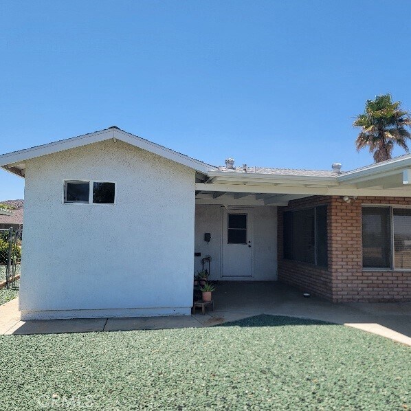 Building Photo - 28894 Portsmouth Dr