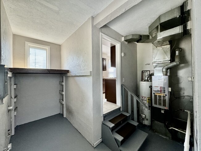 Building Photo - 4309 Edmund St