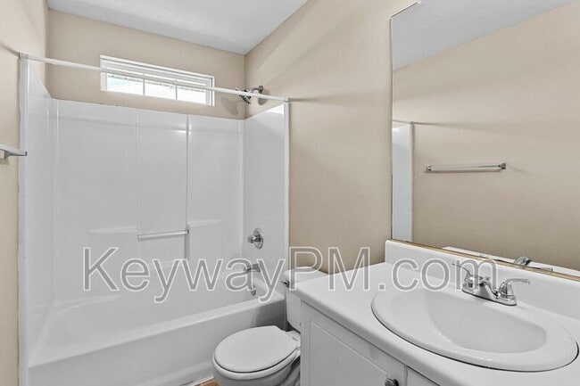 Building Photo - 314 Taylor Cir