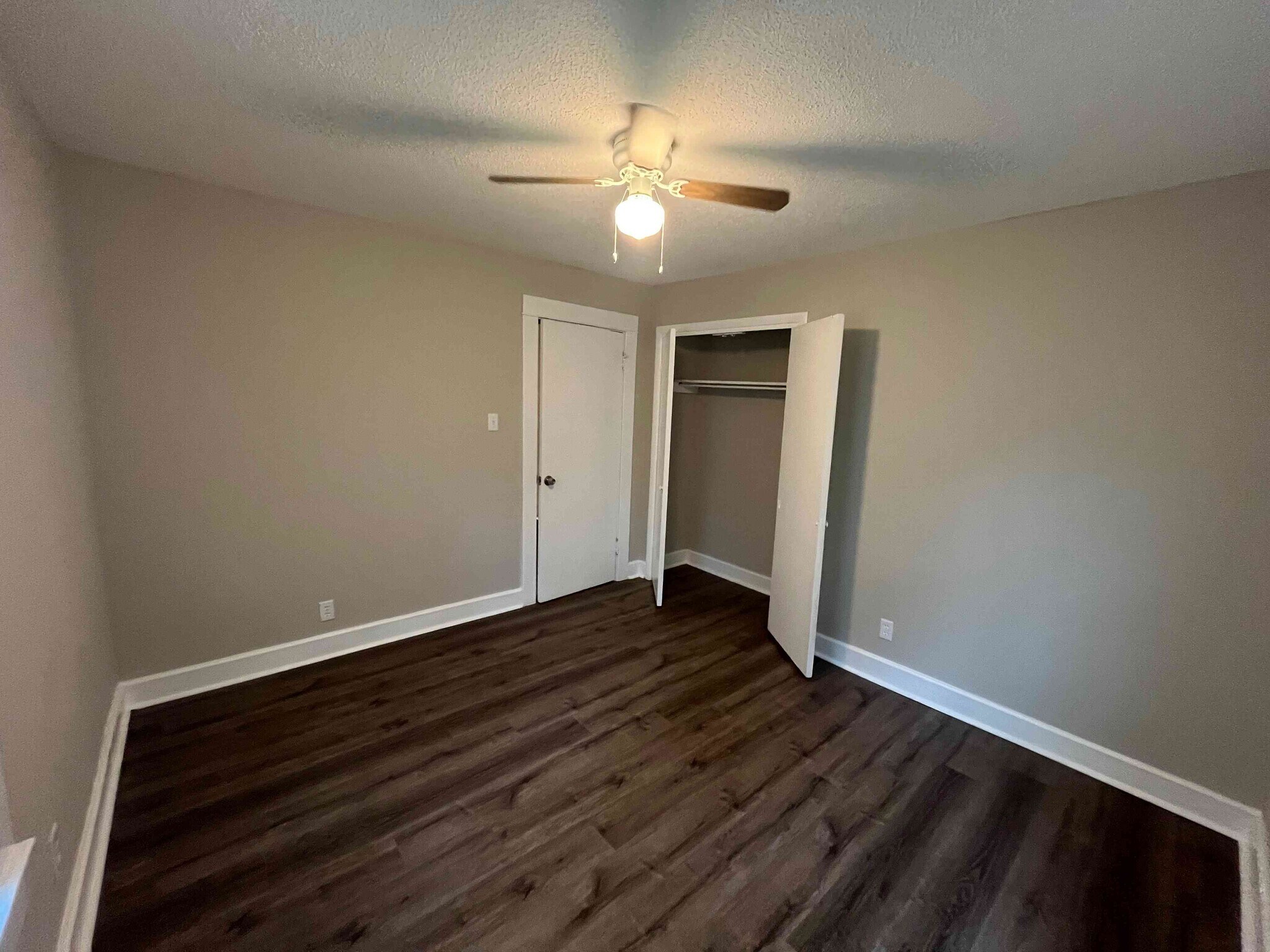 Building Photo - 603 Rock St SE