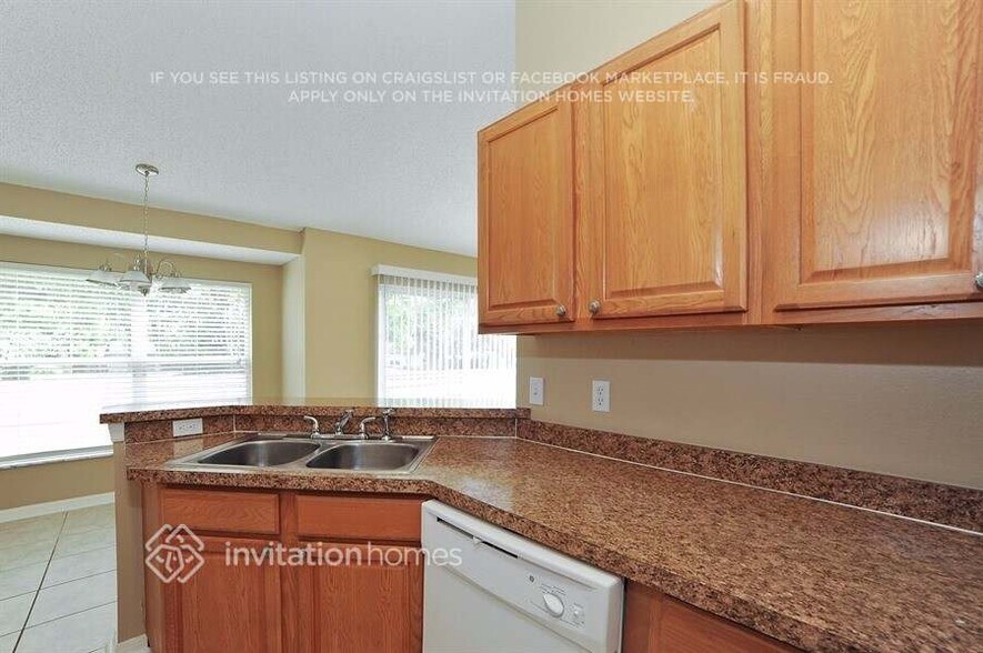 Building Photo - 809 Greenbelt Cir
