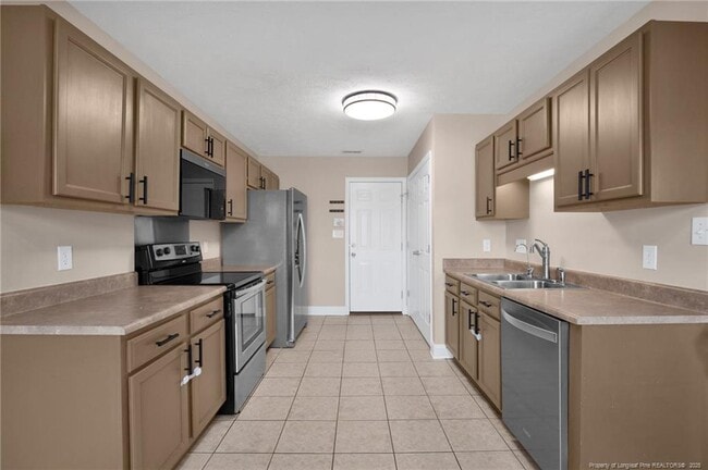 Building Photo - 175 Seabiscuit Dr