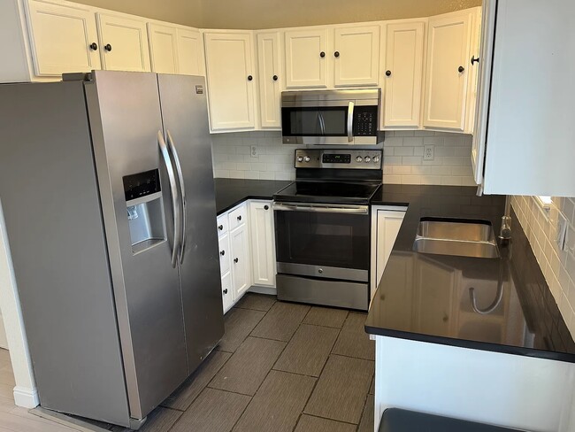 Building Photo - 3935 Zuni St