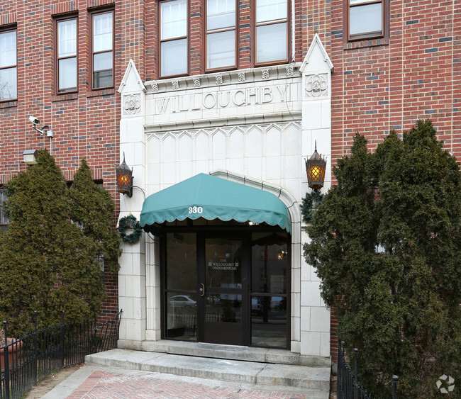 Building Photo - The Willoughby Condominiums