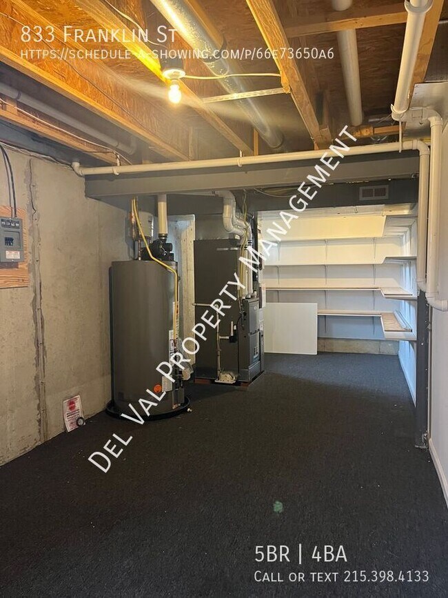 Building Photo - 833 Franklin St