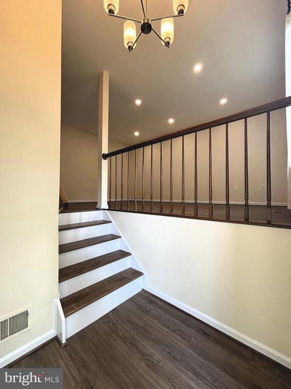 Building Photo - 1058 Copperstone Ct