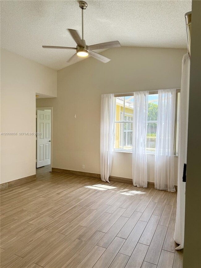 Building Photo - 756 Sand Creek Cir