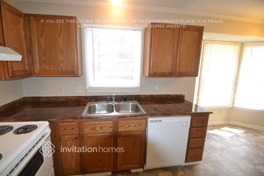 Building Photo - 7220 Ewing Pl