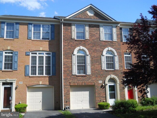 Building Photo - 2807 Cornet Ct