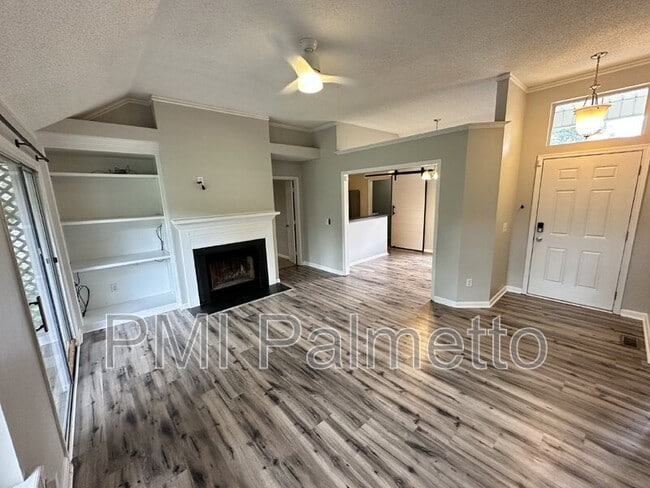 Building Photo - 117 Grimsby Ln