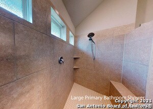 Building Photo - 15050 Gelding Hts