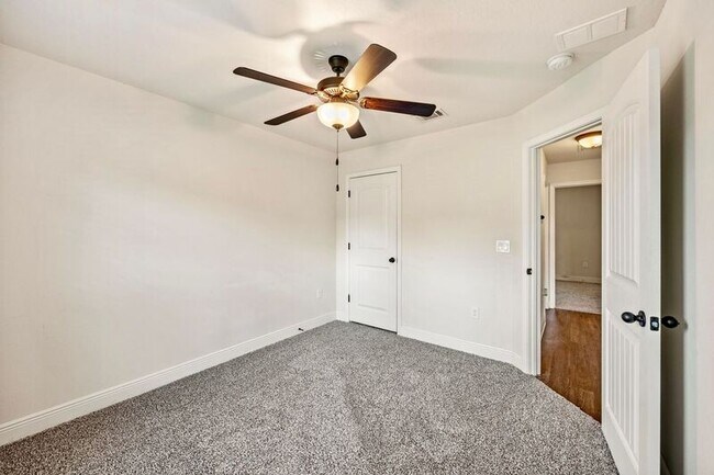Building Photo - 5735 Ml Strm Wy