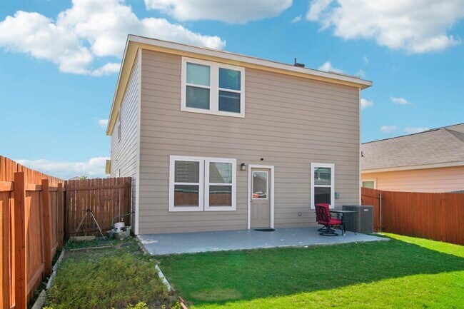 Building Photo - 200 Gemsbok Rd