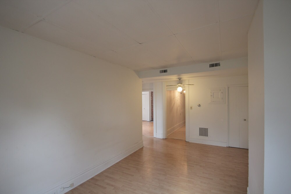 Building Photo - 701 Mifflin Ave