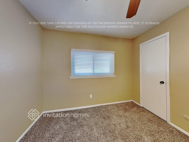 Building Photo - 2415 Pilgrims Bend Dr